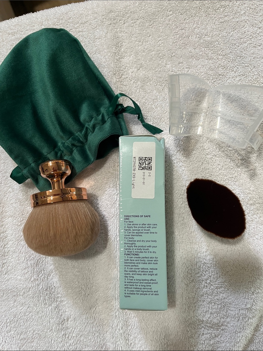 Zephoco complexion correcting crème package - Picture 3 of 5